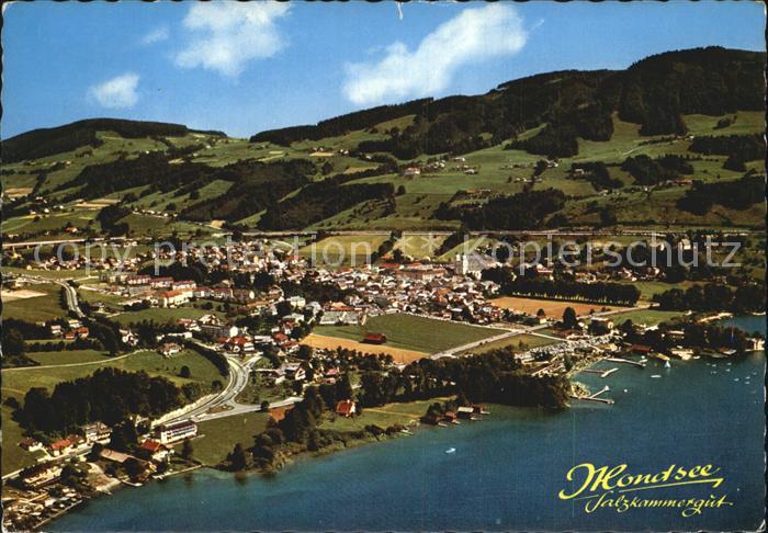 Mondsee Salzkammergut Fliegeraufnahme