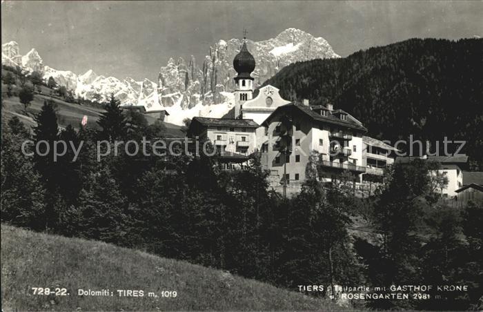 Tires Ortspartie mit Gasthof Krone Kirche Rosengarten Dolomiten