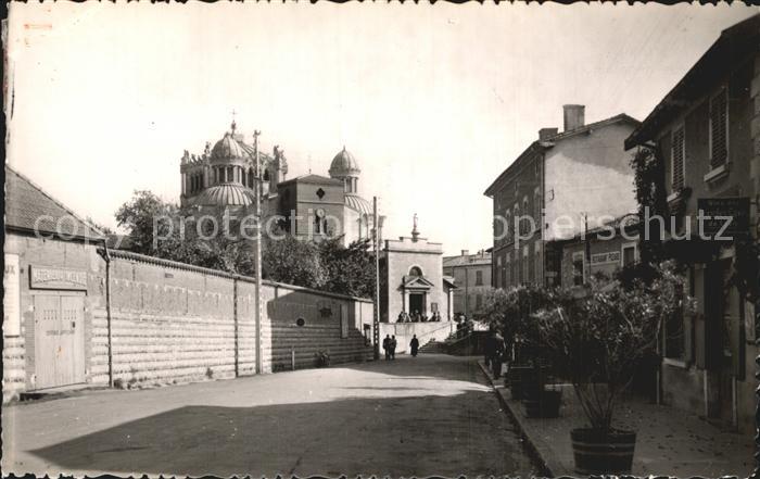 Ars Ain Entree de la Basilique