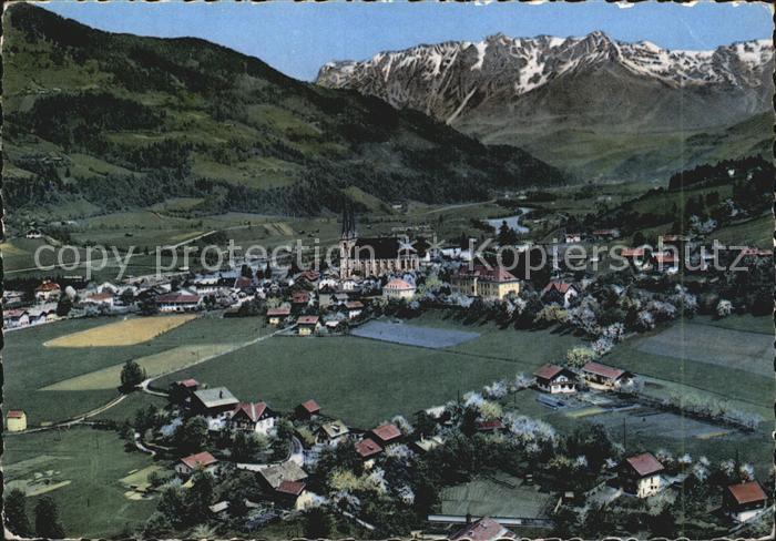 St Johann Pongau mit Tennengebirge Fliegeraufnahme