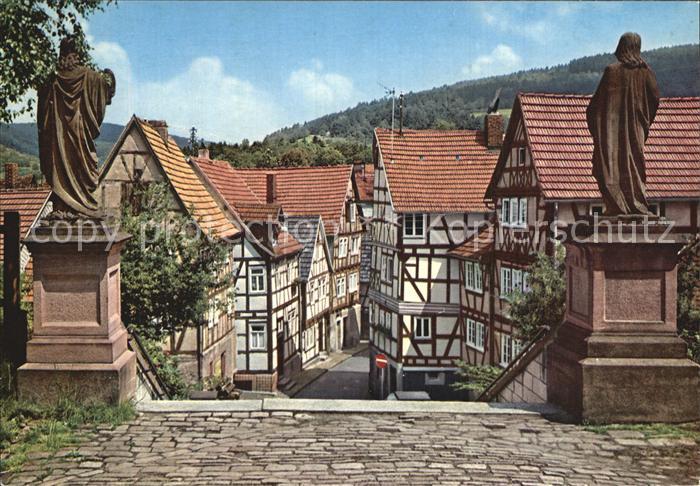 Bad Orb Alte Fachwerkhaeuser Denkmal Statue