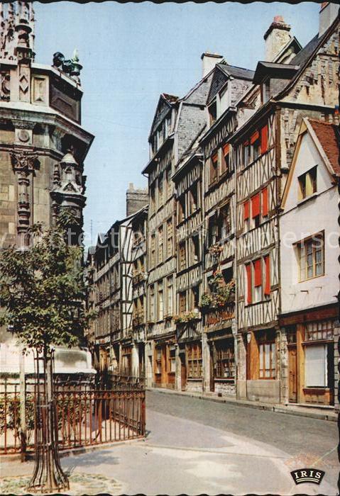 Rouen Vieilles maisons ver l'Eglise Saint Mac
