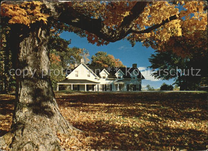 Kingsmere Chelsea Mackenzie King Summer Home Gatineau Hills Natural Park Automn