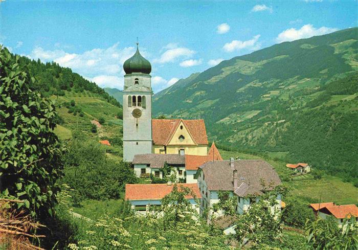 Riffian Meran IT Ansicht mit Wallfahrtskirche