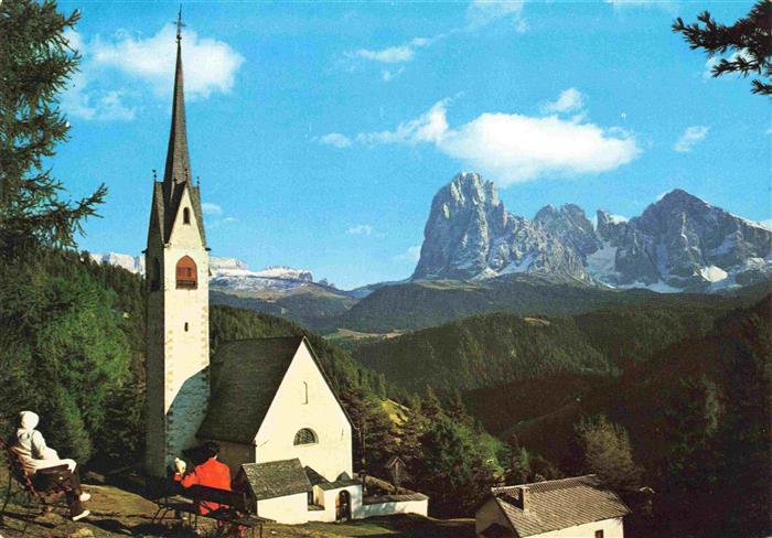 San Giacomo di Cerzeto Como IT Ansicht mit Kirche Panorama Groedental Blick gege