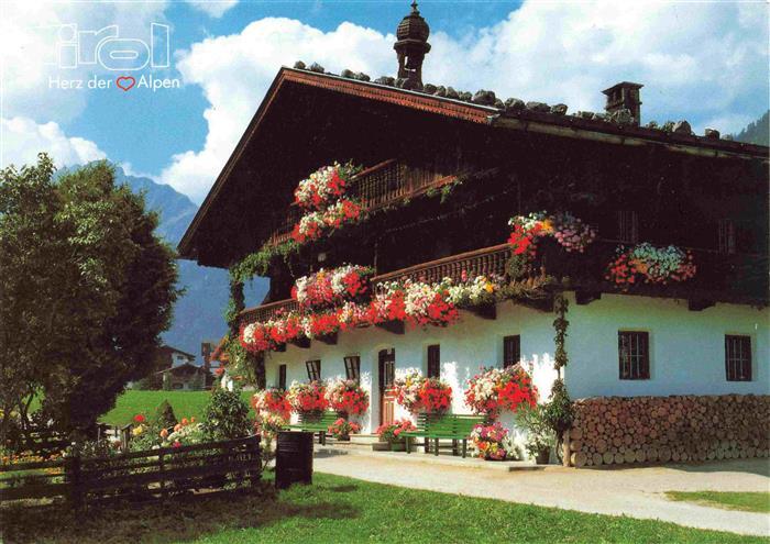 Achensee Tirol AT Hof im Blumenschmuck