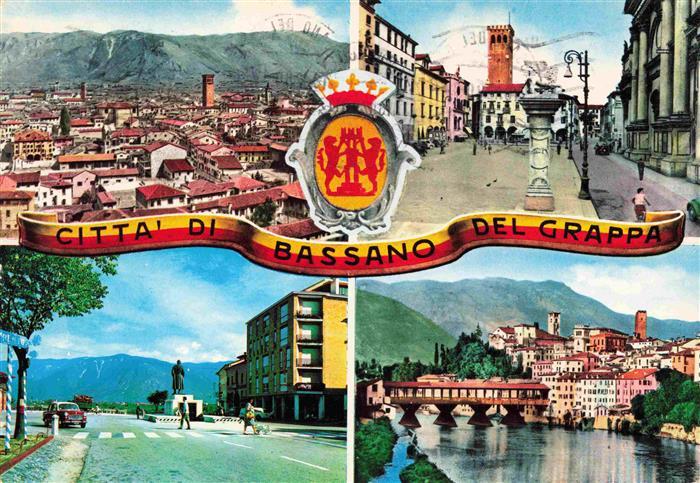 Bassano del Grappa IT Panorama Piazza Liberta Monumento al Gen G Giardino e Vial