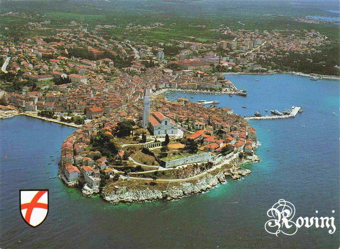 Rovinj Rovigno Istrien Croatia Altstadt Kirche Halbinsel Hafen