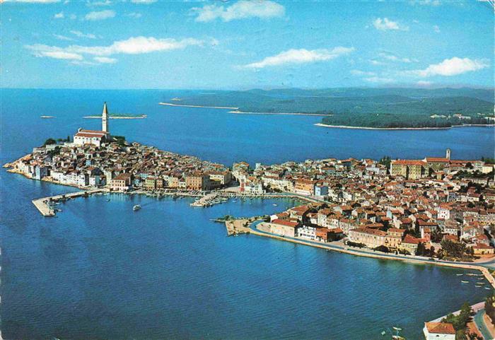 Rovinj Rovigno Istrien Croatia Panorama Hafen Altstadt