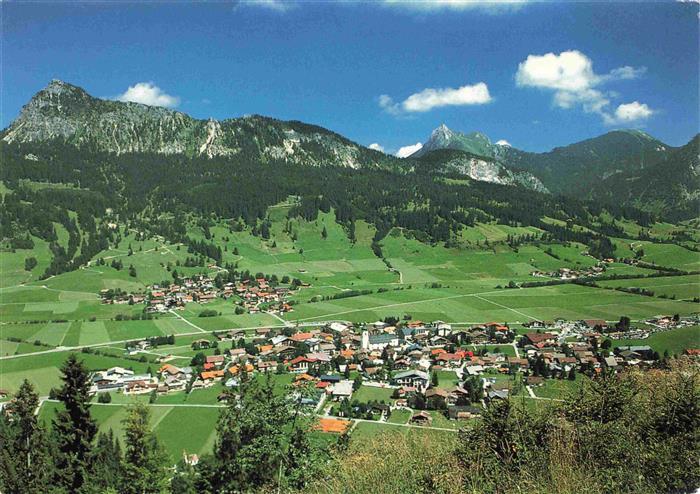 Tannheim 1097m Tirol AT mit Einstein und Aggenstein