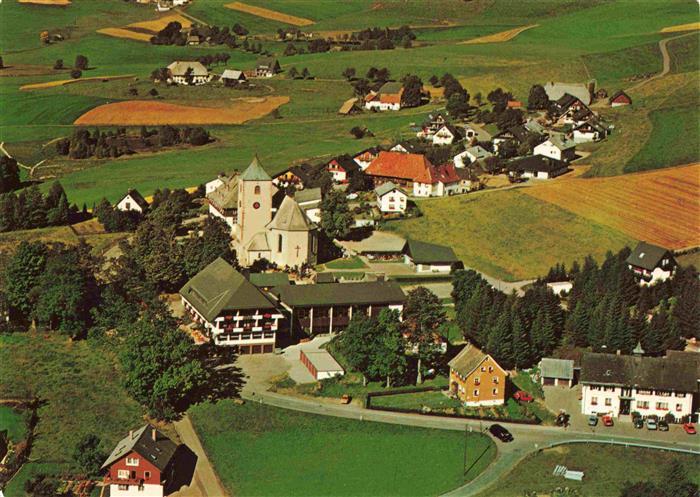 Breitnau Schwarzwald Fliegeraufnahme mit Kirche