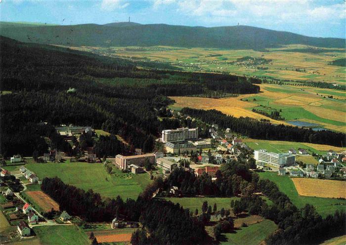 Alexandersbad Bad Wunsiedel Bayern Fliegeraufnahme mit Ochsenkopf und Schneeberg