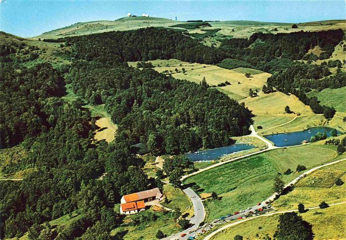 Wasserkuppe Rhoen Fliegeraufnahme mit Guckai See