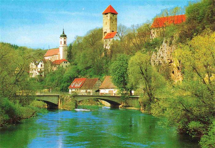 Rechtenstein Donaupartie mit Bruecke Kirche und Burg
