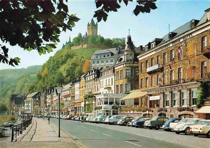 Cochem Kochem Mosel Moselpromenade und Burg Cochem