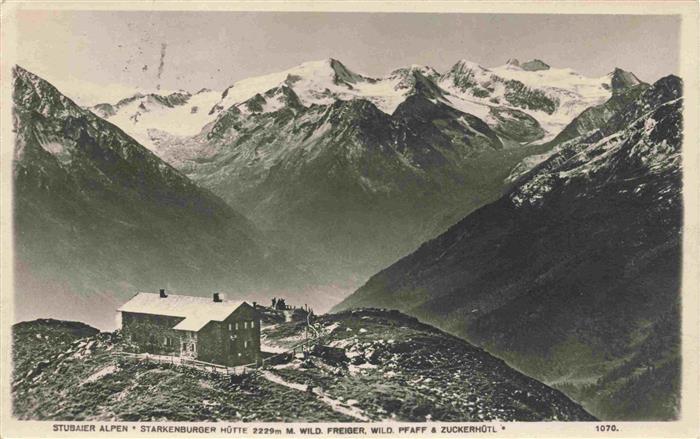 Starkenburgerhuette 2229m Stubaital AT Berghaus Stubaier Alpen