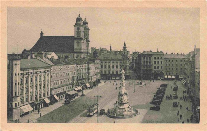 LINZ DONAU AT AH Platz Saeule Kirche