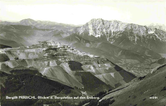 Praebichl Eisenerz Steiermark AT Panorama Blick von der Bergstation auf den Erzb