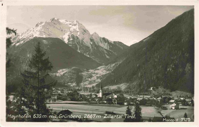 Mayrhofen Zillertal Tirol AT Panorama Blick gegen Gruenberg Zillertaler Alpen