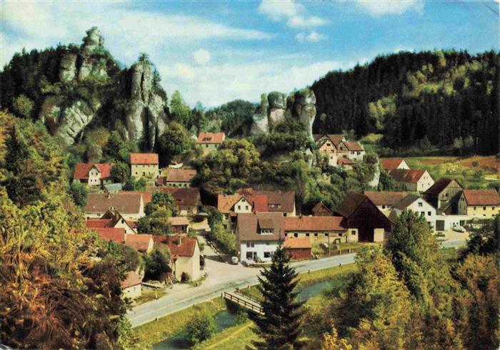 Tuechersfeld Teilansicht Gasthof Café Puettlachtal Felsen