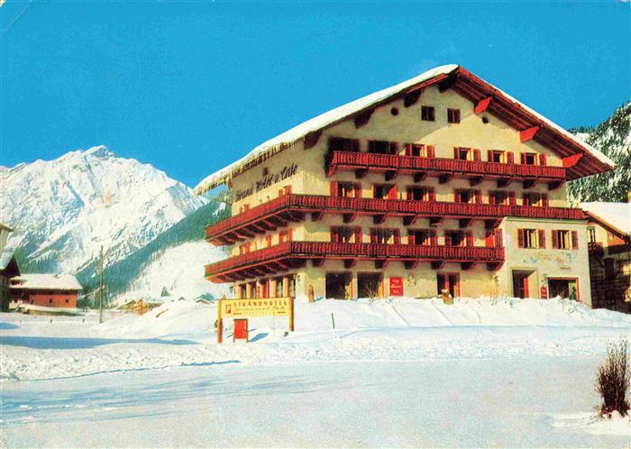 Pertisau Achensee Tirol AT Strand-Hotel im Winter Alpen