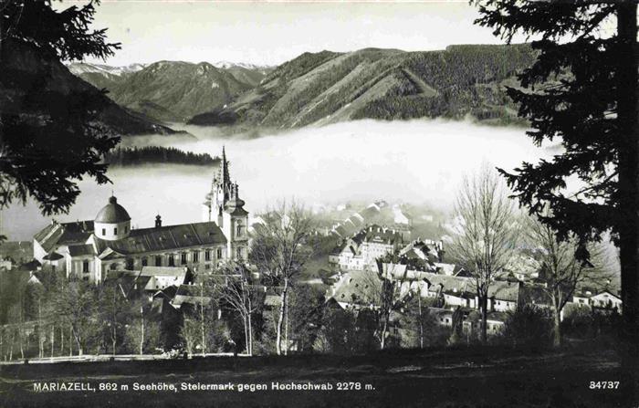 Mariazell Steiermark AT mit Wallfahrtskirche und Hochschwab