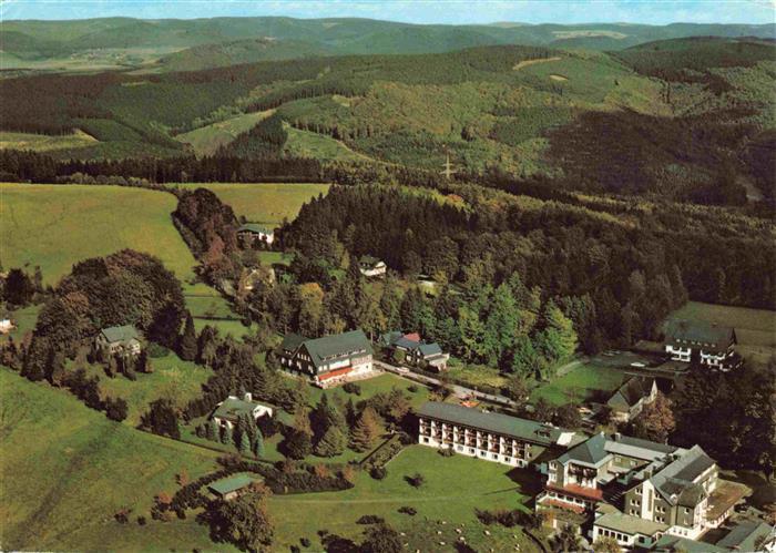 Jagdhaus Schmallenberg Fliegeraufnahme mit Hotel Hochsauerland