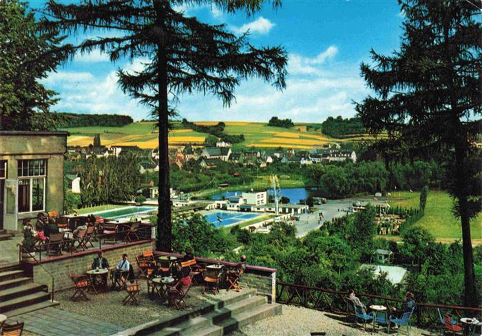 Valkenburg aan de Geul Limburg NL Panorama van het Rotspark met Gezicht ob Bad