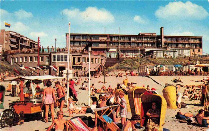 ZANDVOORT-AAN-ZEE Noord Holland NL Strandgezicht met hotel Bouwes