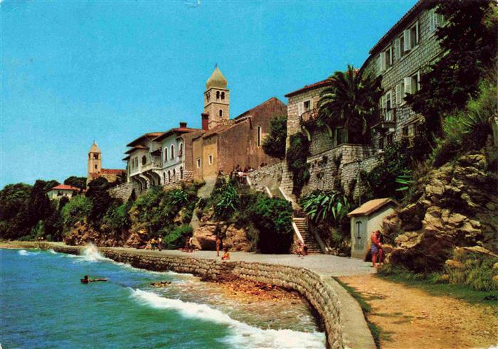 Rab Croatia Uferpromenade Haeuserpartie an der Kueste