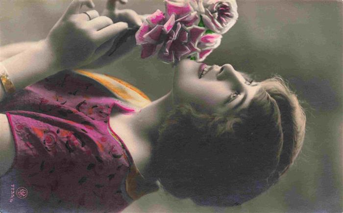 Foto NPG Nr. 7735/4 Frau Blumen