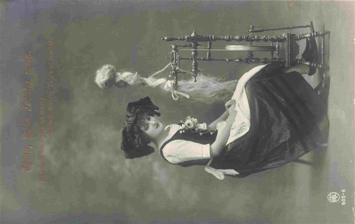 Foto HTL Nr. 605-6 Spinnrad Frau