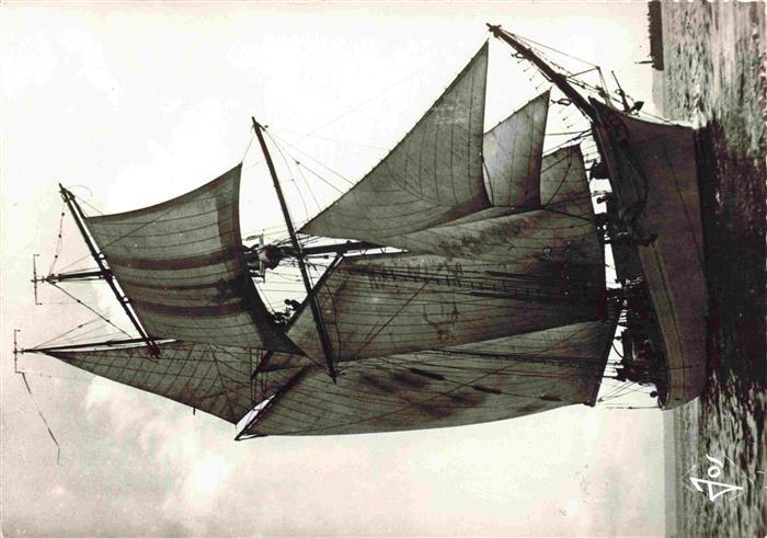 Segelboote Segelschiffe Sailing Voile Vela-- L'Etoile goelettes de l'ecole Naval