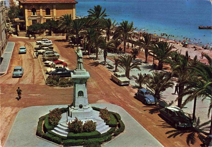 Vinaroz Castellon ES Monumento a Costa y Borras Paseo Generalísimo y Playa