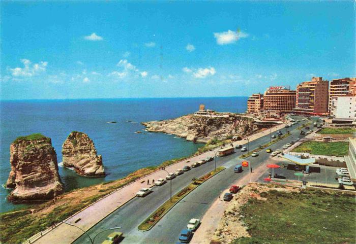 Beirut Beyrouth Libanon Quartier Roauche et la Grotte aux Pigeons