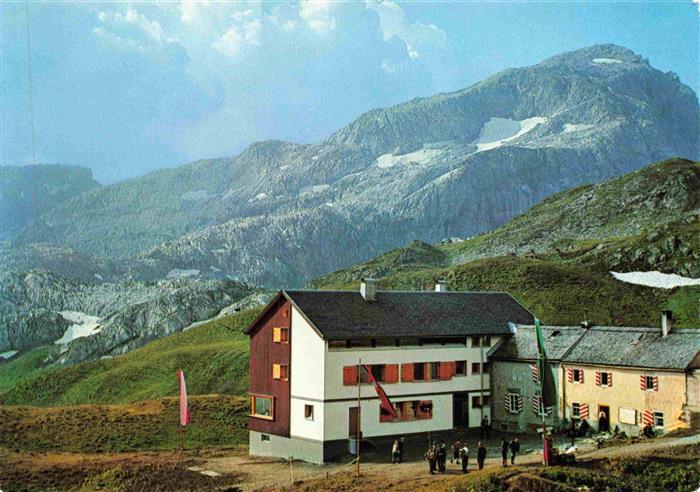 Tilisunahuette 2211m Montafon AT mit Weissplatte