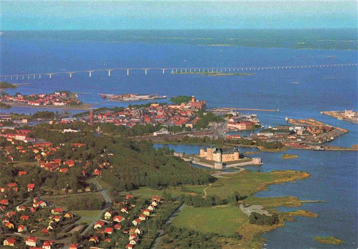 Kalmar Sweden Fliegeraufnahme Residenz Garnison und Hafenstadt Schloss Domkirche