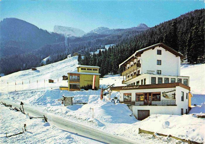 Zell am Ziller Tirol AT Hainzenbergerhof mit Gerlossteinseilbahn und Gerlosstein