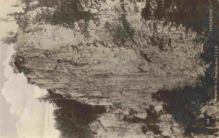 Macocha Mazocha Bruenn Brno CZ Felsen Aussichtspunkt