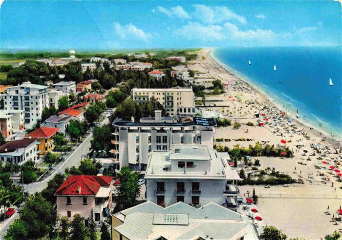 Lido di Jesolo IT Alberghi e spiaggia veduta aerea