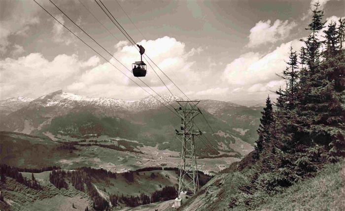 Riezlern Kleinwalsertal Vorarlberg mit Kanzelwandbahn Hoch Ifen und Gottesackerp