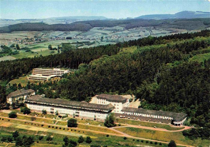 Hoexter Weser Weserberglandklinik Fliegeraufnahme