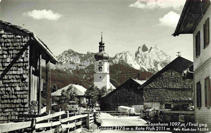 Tannheim 1097m Tirol AT Ortspartie mit Simpel und Rote Fluh