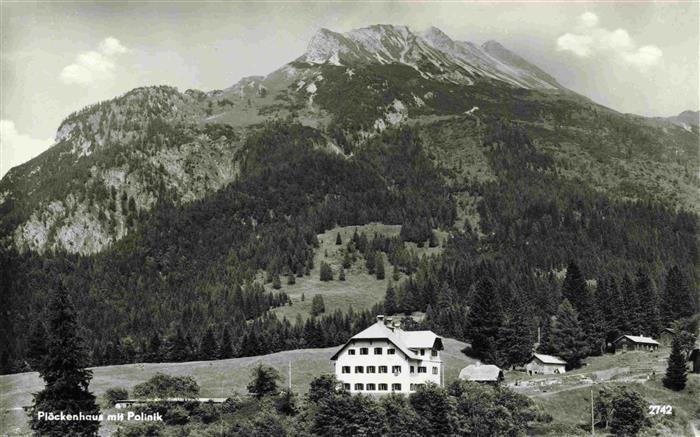 Ploeckenhaus 1250m Koetschach-Mauthen Kaernten AT mit Poliklinik