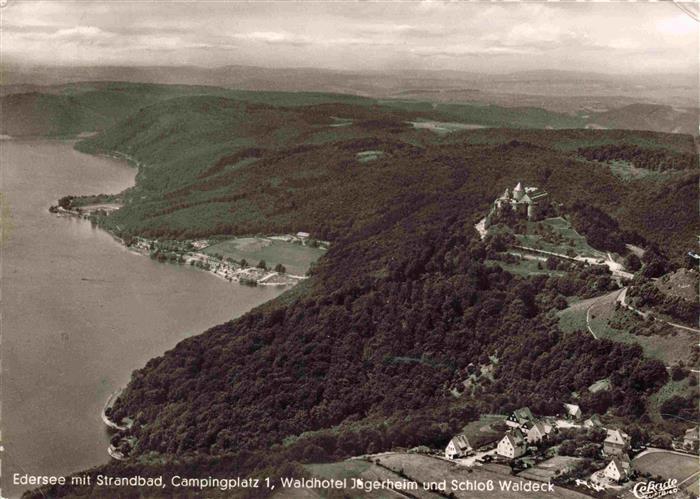 Edersee Edertal Hessen Fliegeraufnahme mit Strandbad Waldhotel Jaegerheim und Sc
