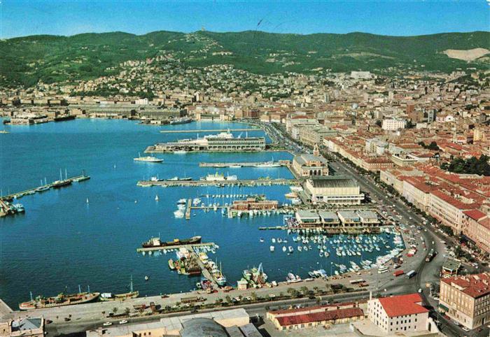 TRIESTE Triest IT Panorama dall'aereo