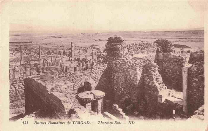 Timgad Algerie Ruines Romaines Thermes Est