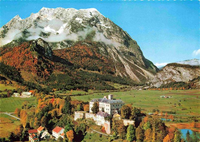 Trautenfels Puergg-Trautenfels Steiermark AT Schloss Trautenfels mit Grimming