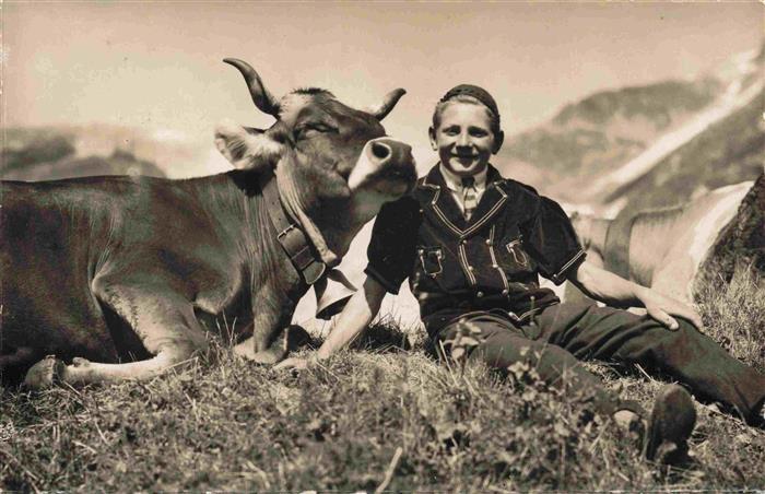 Kuehe Sennerbub Selden Gasterntal