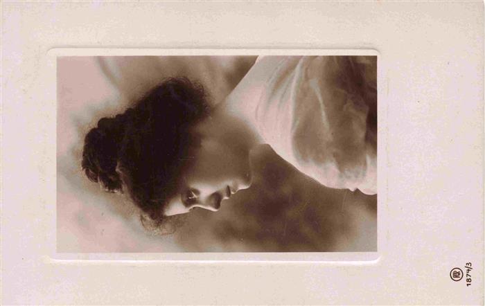 Foto RPH Nr. 1874-3 Frau